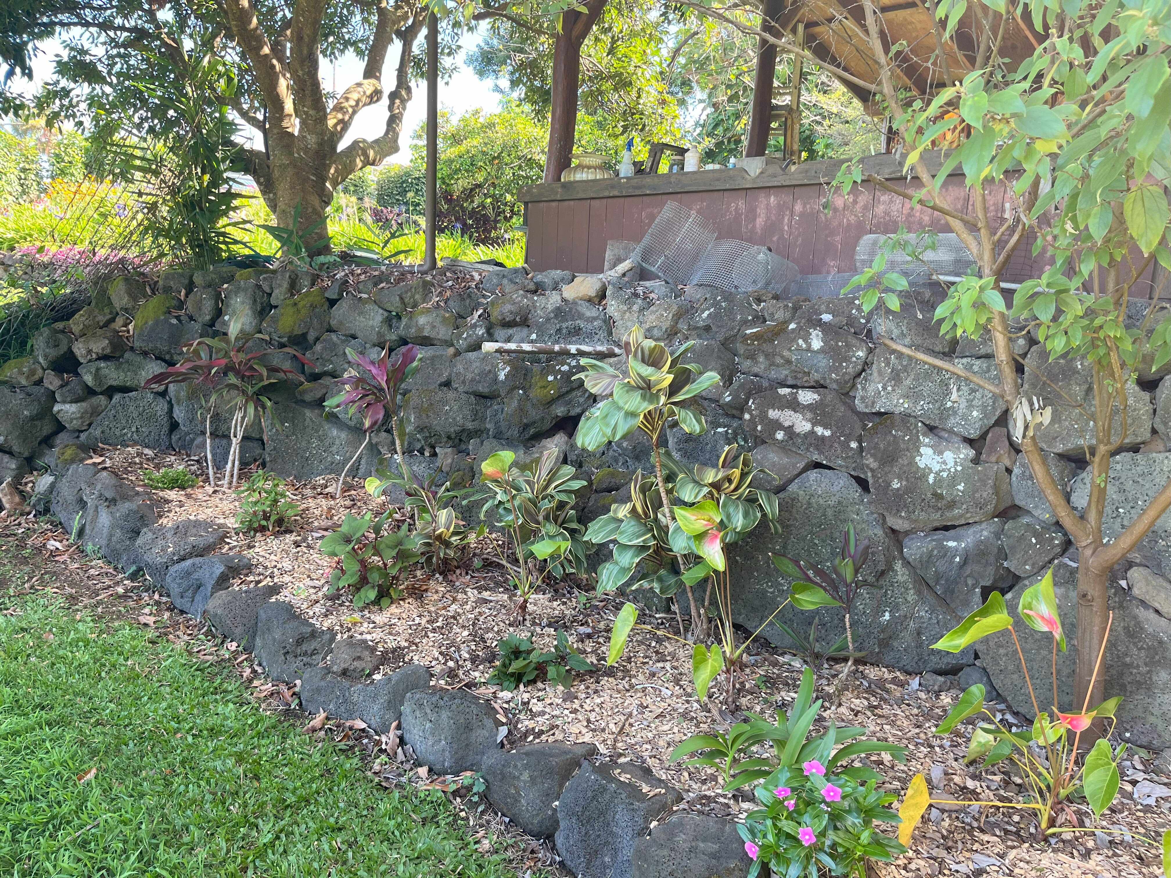 Garden bed mulching